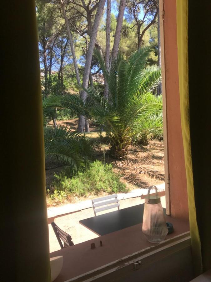 L Annexe 50M De La Plage Bandol Exteriér fotografie