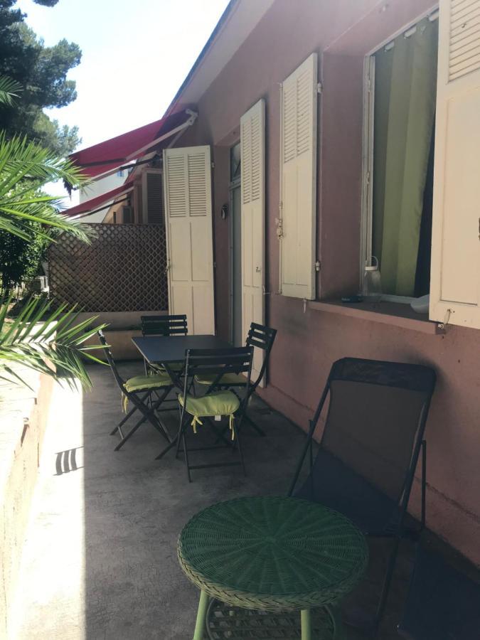 L Annexe 50M De La Plage Bandol Exteriér fotografie